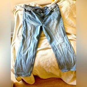 Low Rise Shortie Jean